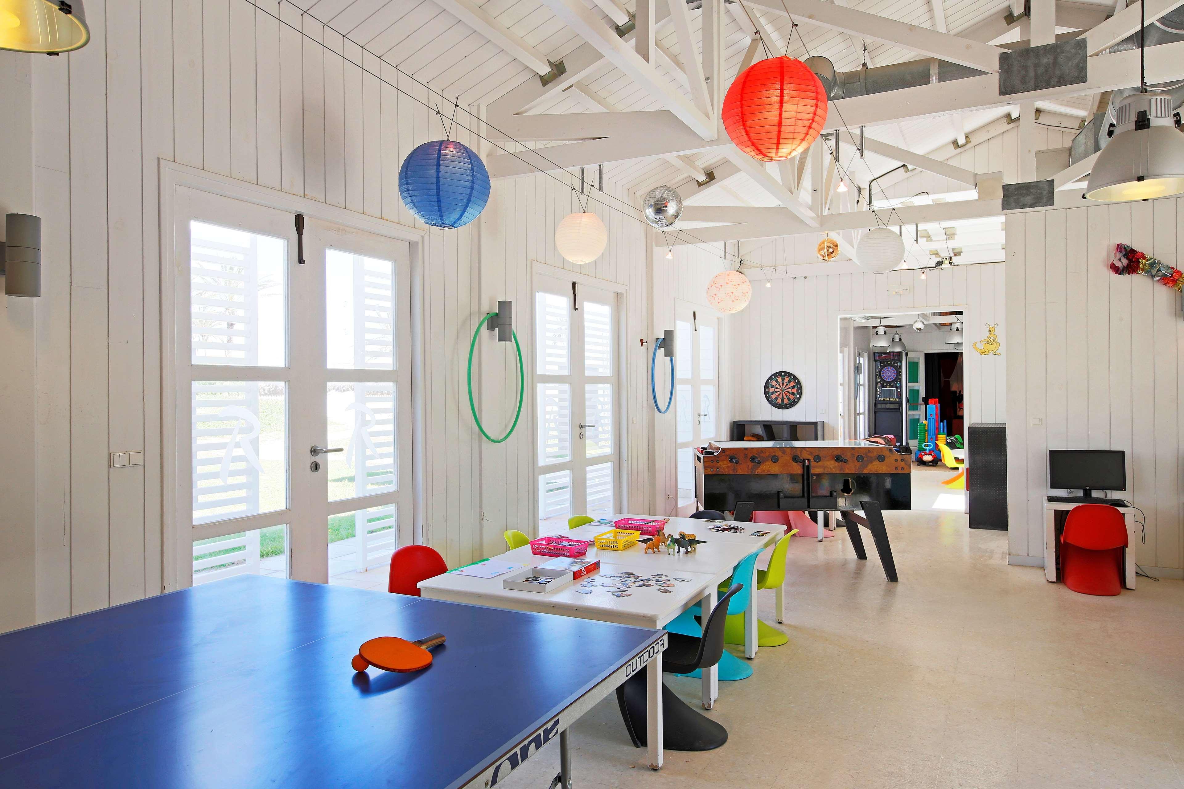 Radisson Blu Palace Resort & Thalasso, Djerba メズライア エクステリア 写真 The interior of the school