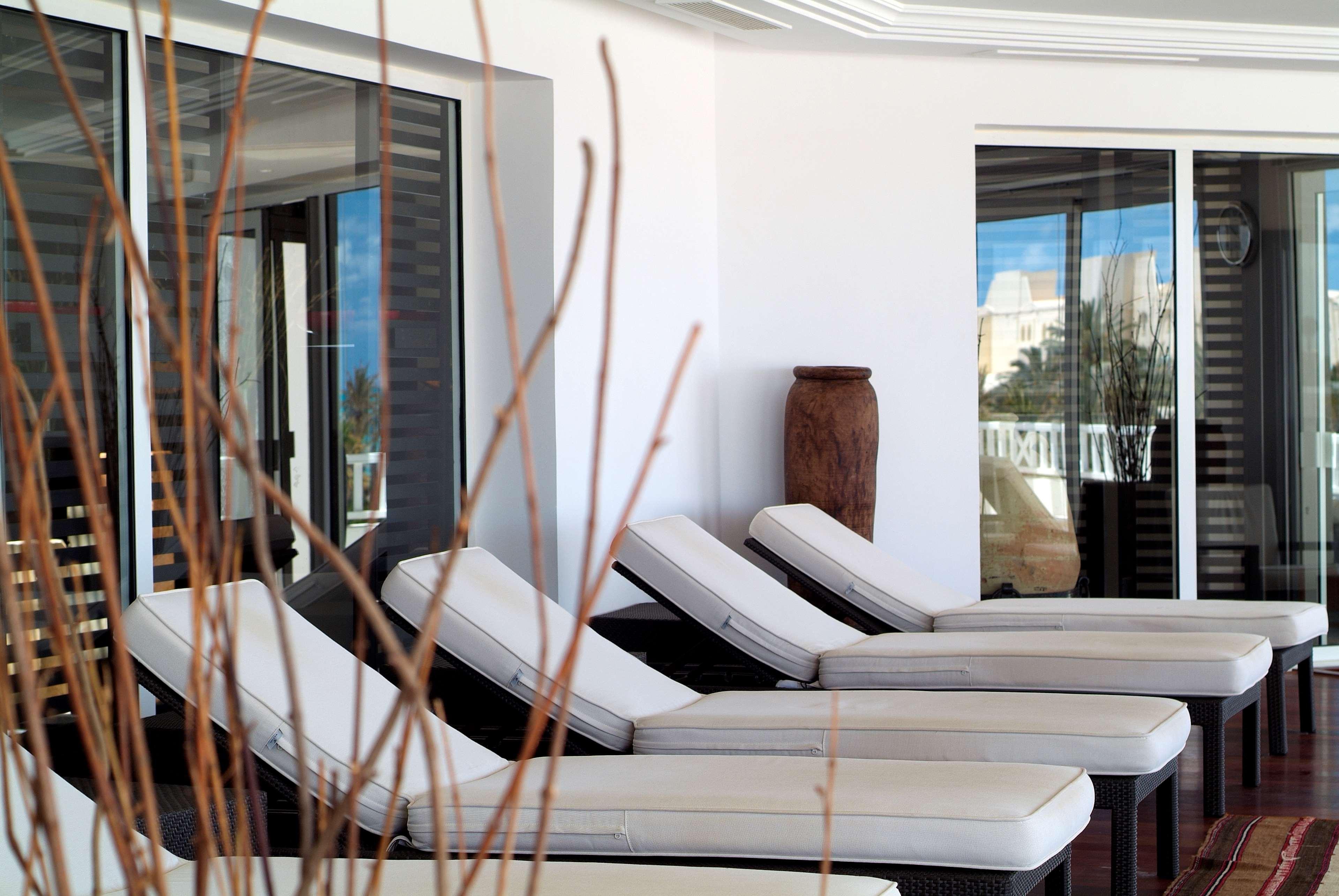 Radisson Blu Palace Resort & Thalasso, Djerba メズライア エクステリア 写真 The spa at the Atlantis Paradise Island