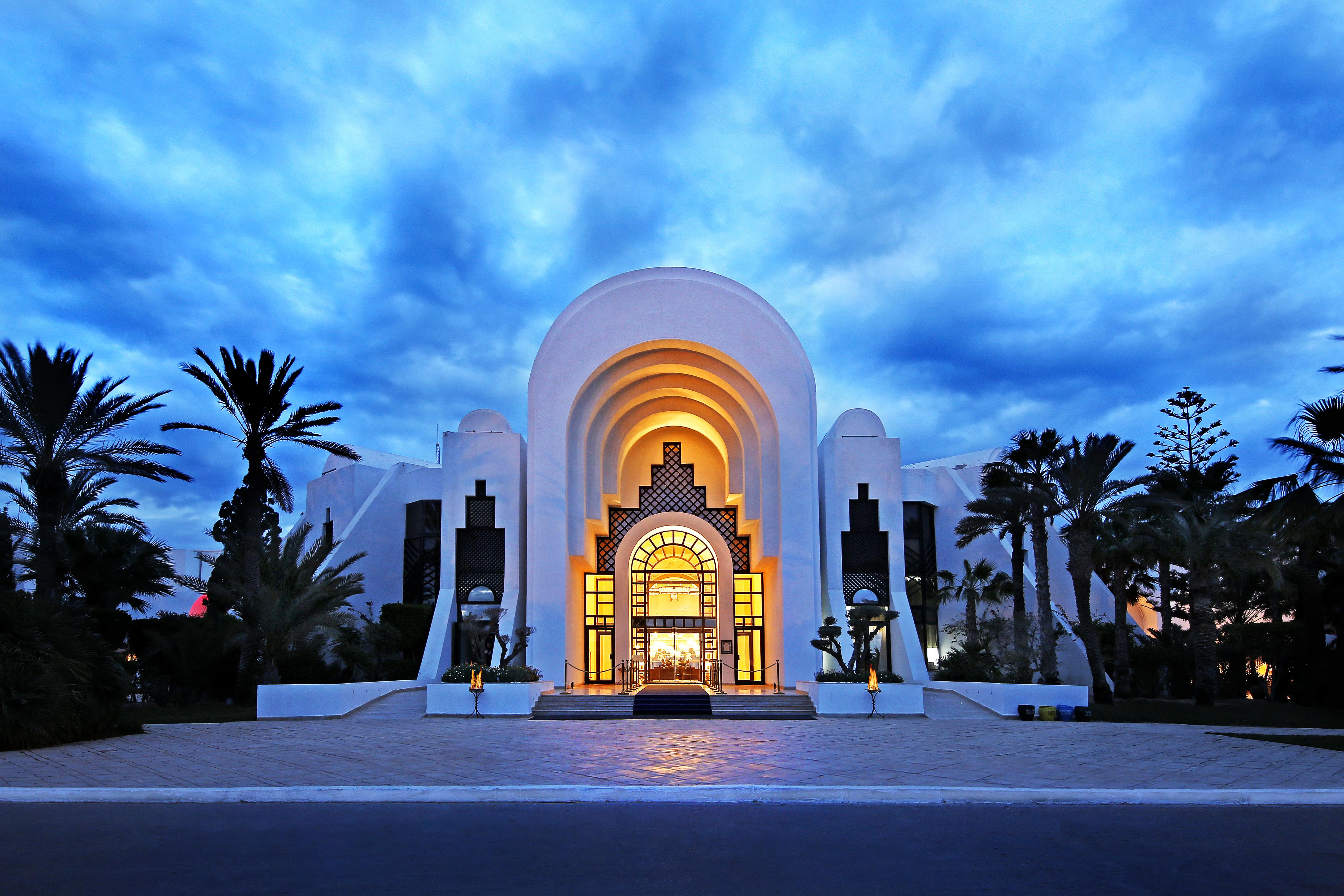Radisson Blu Palace Resort & Thalasso, Djerba メズライア エクステリア 写真 The Royal Mirage Hotel